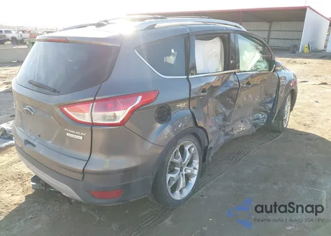 2013 Ford Escape Titanium z USA, uszkodzony, nr VIN 1FMCU0J91DUC45608